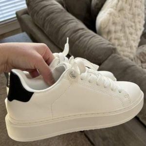 White sneaker! Alexander McQueen lookalike!